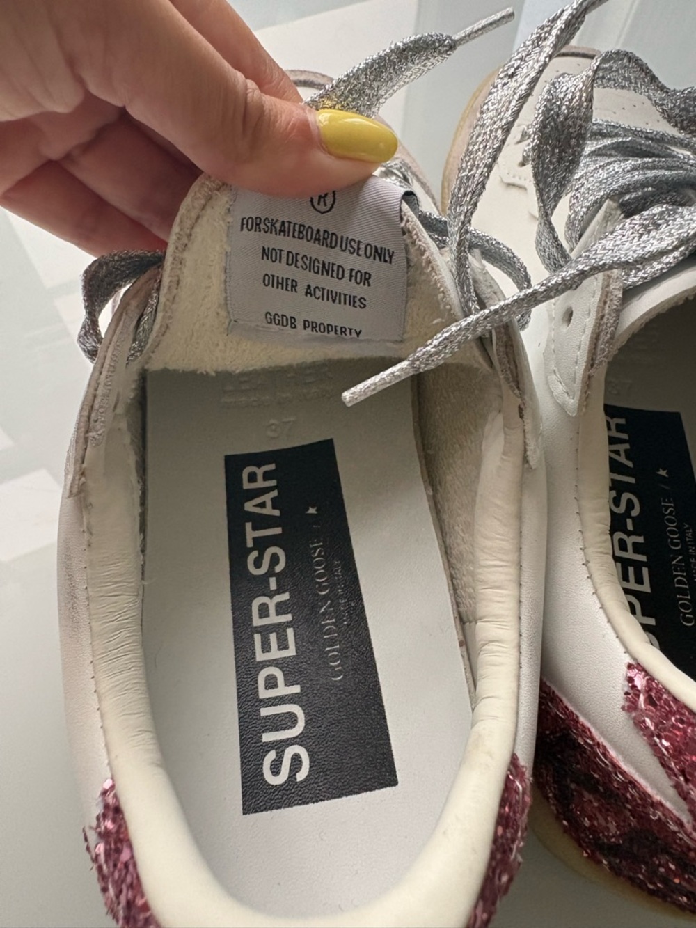 Golde Goose Ballstar Sneakers - Picture 5 of 7